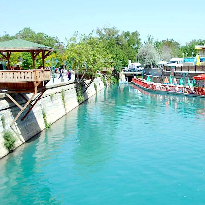 Konya Aydınlıkevler Mahallesi Halı Yıkama